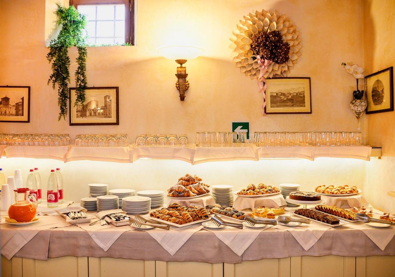 Hotel Villa Cheli Lukka Zewnętrze zdjęcie