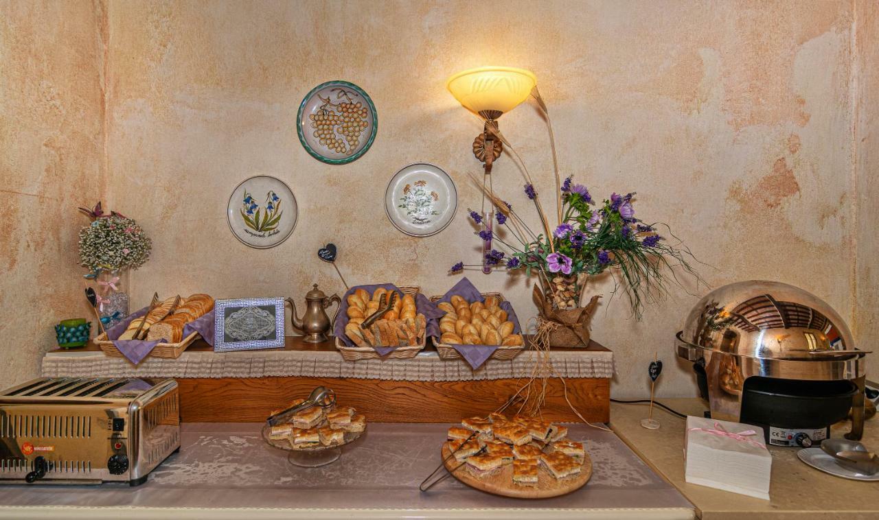 Hotel Villa Cheli Lukka Zewnętrze zdjęcie